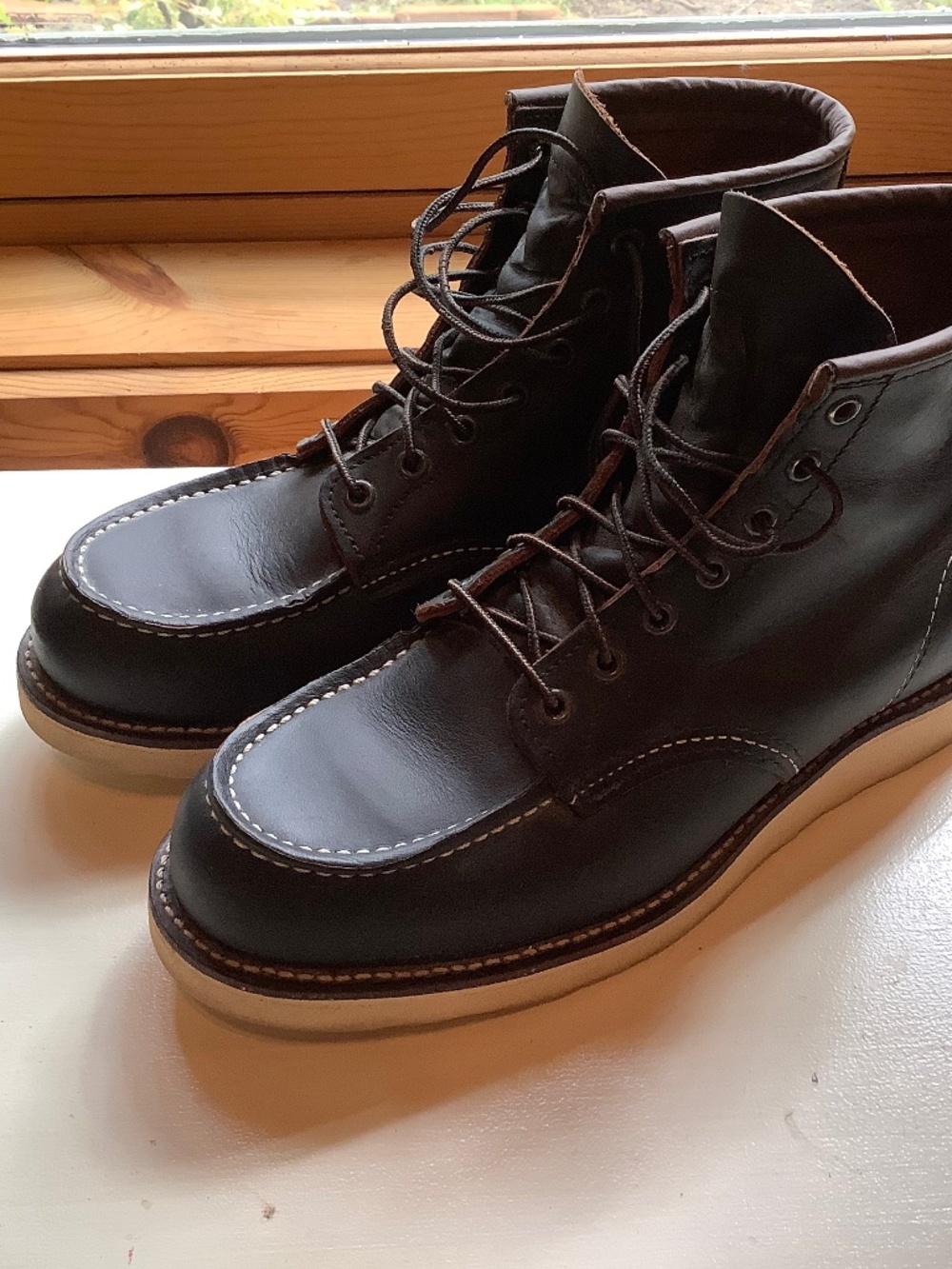Red Wing 8849 Moc Toe 9.5D